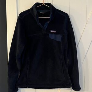 Patagonia Midnight Blue Synchilla lightweight Snap-T Fleece pullover. Sz M ❄️